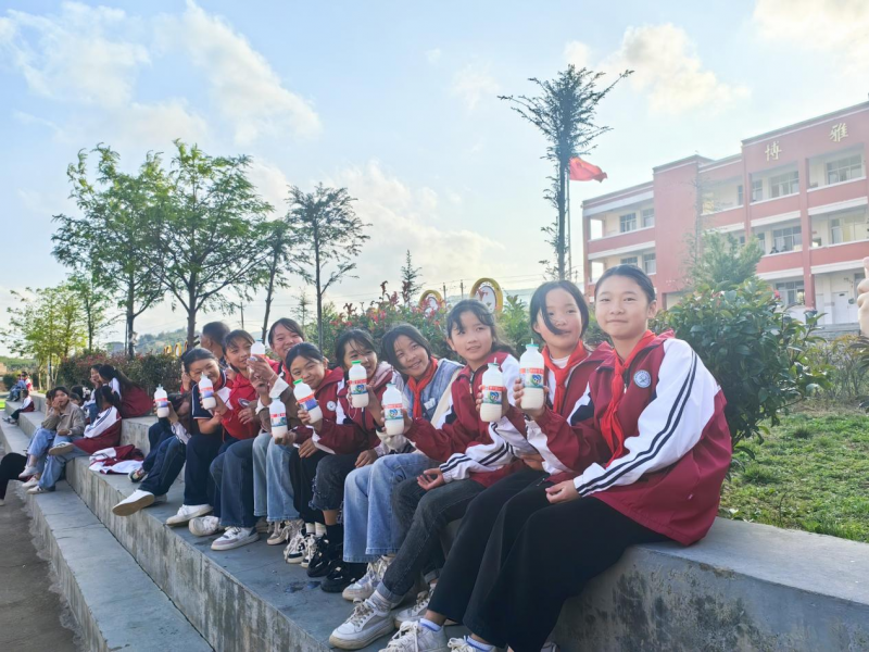 真情傳遞溫暖，愛心點亮希望|李子園“抗旱保教”捐贈活動圓滿完成